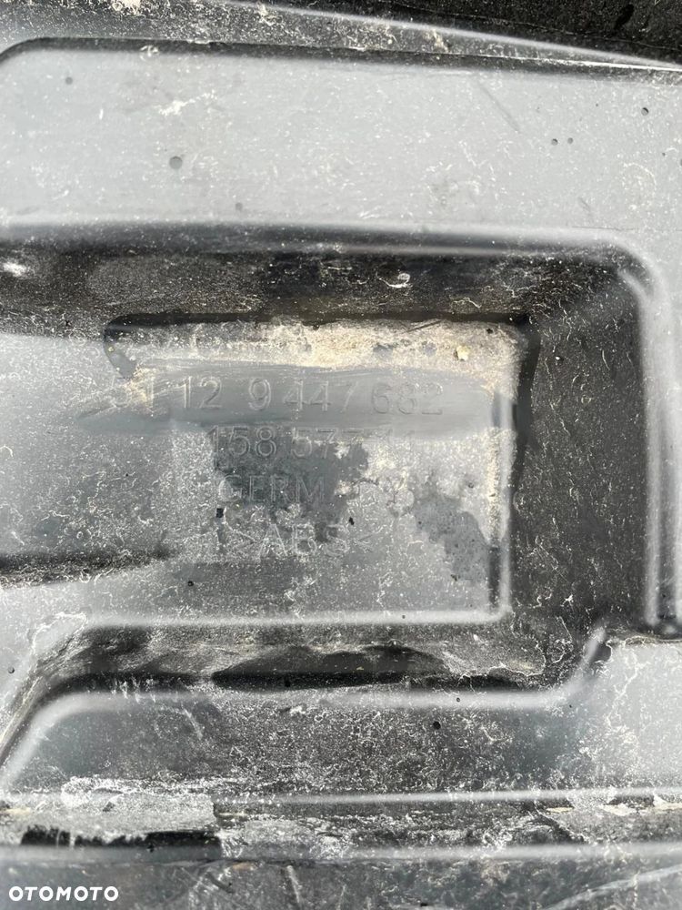 ŚLIZG MOCOWANIE ZDERZAKA TYŁ PRAWA STRONA BMW i4 G26 - 5