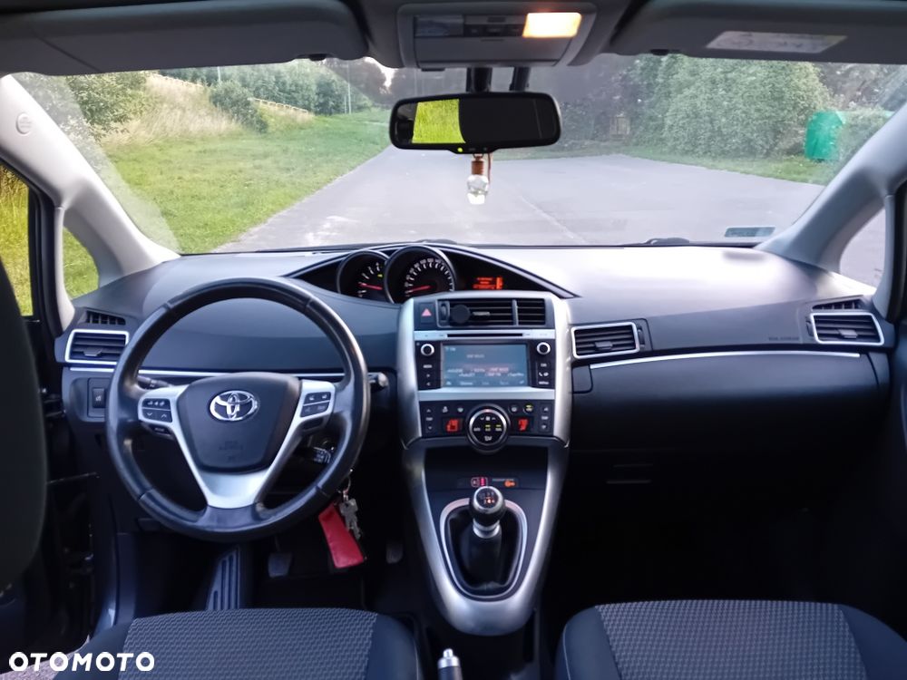 Toyota Verso - 12