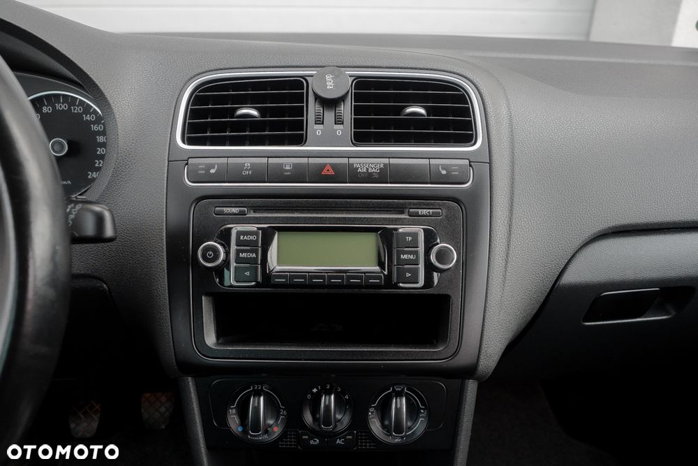 Volkswagen Polo 1.4 16V Highline - 22