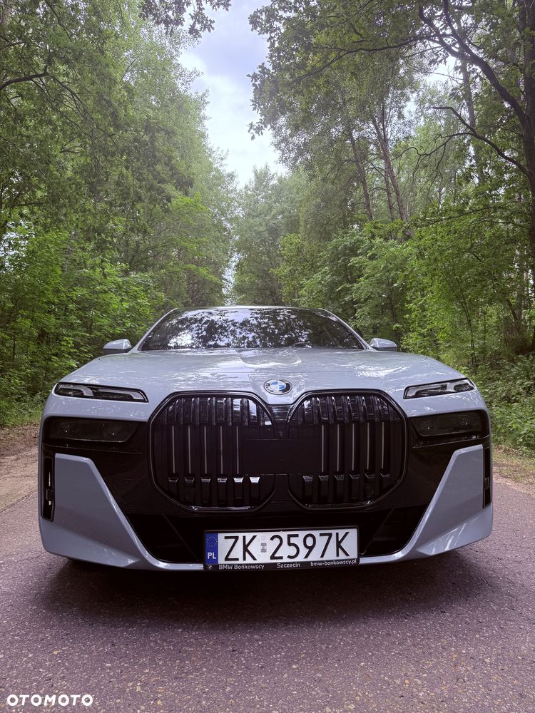 BMW Seria 7 - 9