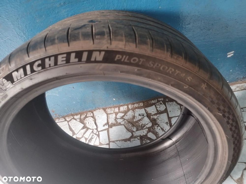OPONA LATO MICHELIN PILOT SPORT 4S 255/35 R19 96Y - 7