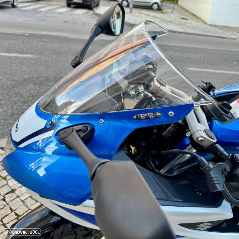 Suzuki GSX-R 125 - 27