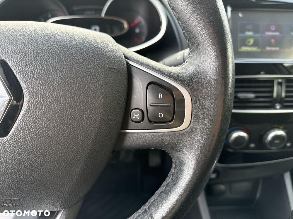 Renault Clio - 14