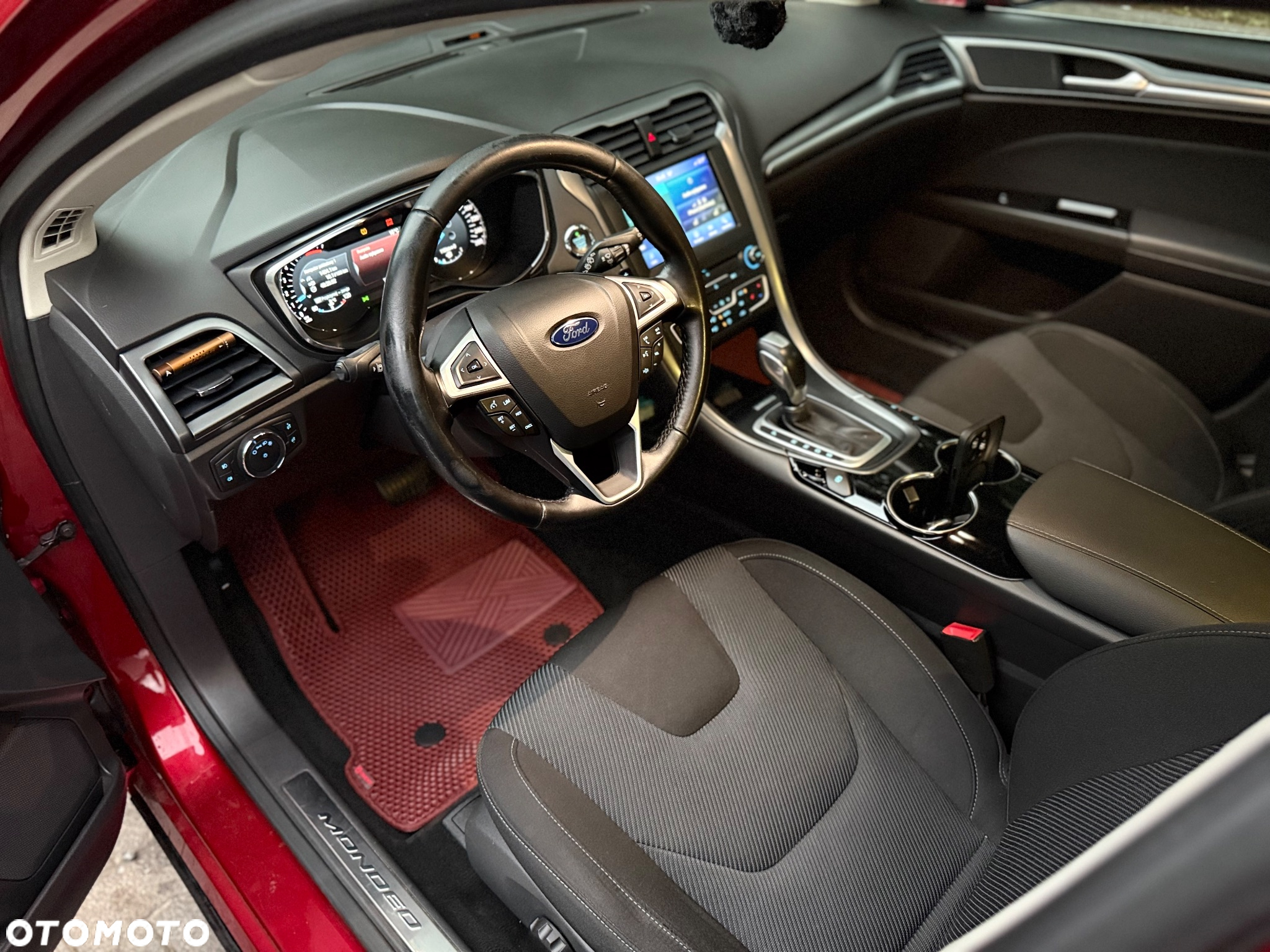 Ford Mondeo - 24