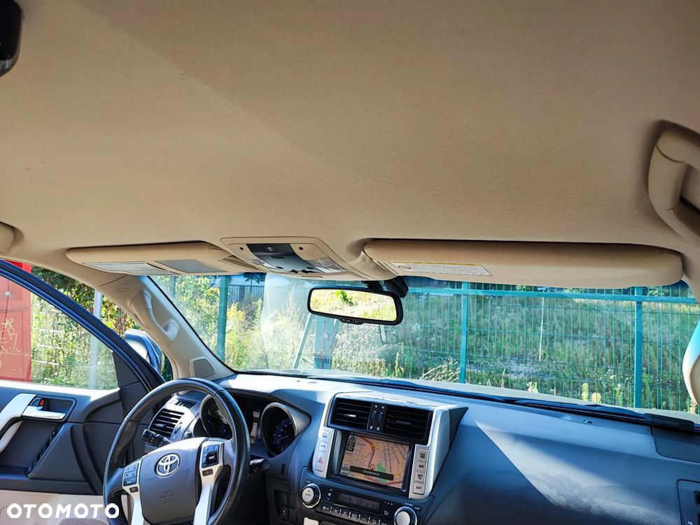 Toyota Land Cruiser LC 3.0 D-4D Prestige - 22