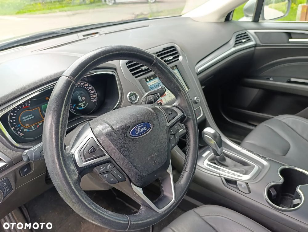Ford Mondeo 2.0 TDCi Titanium PowerShift - 10