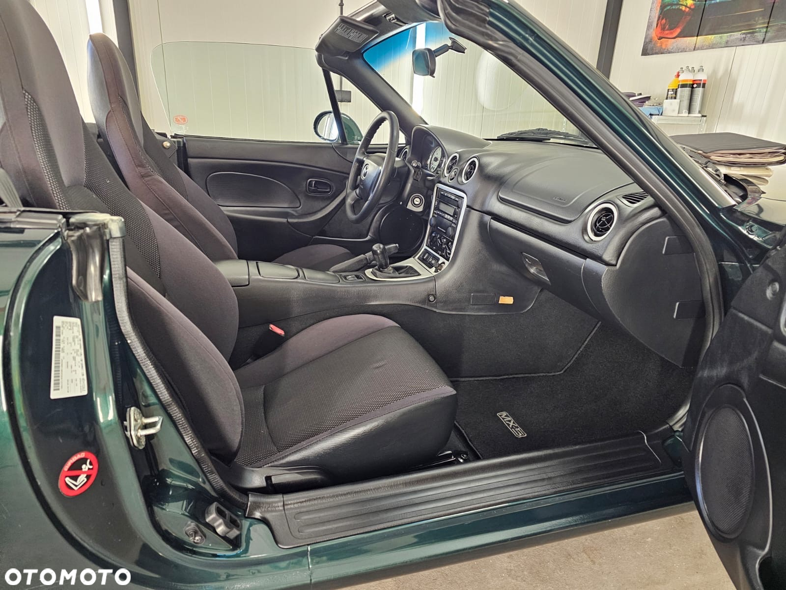 Mazda MX-5 1.6i 16V - 17