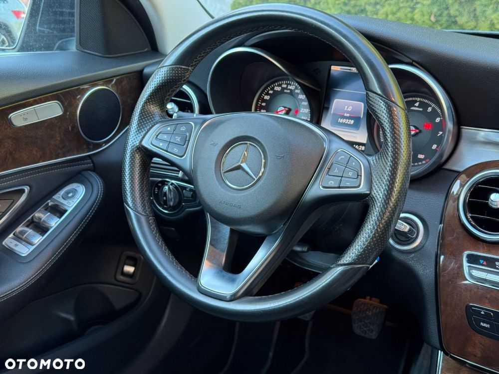 Mercedes-Benz Klasa C - 28