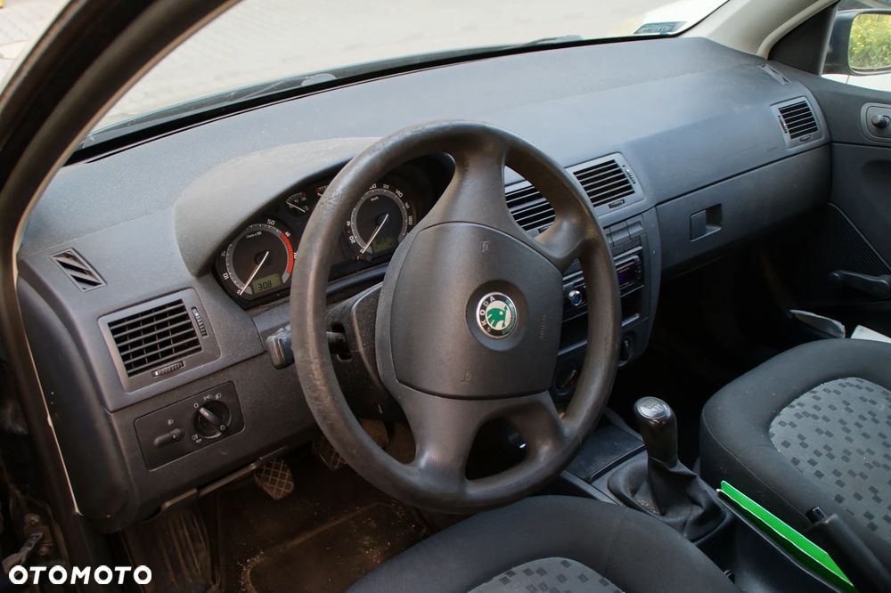 Skoda Fabia 1.2 12V Classic + - 4