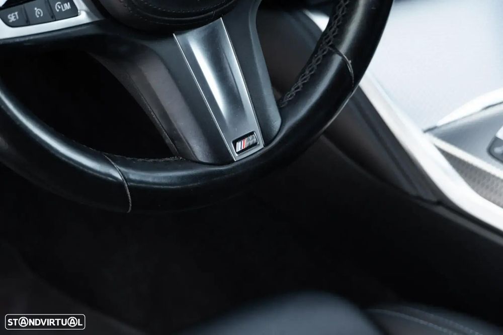 BMW i4 eDrive40 Pack Desportivo M - 40