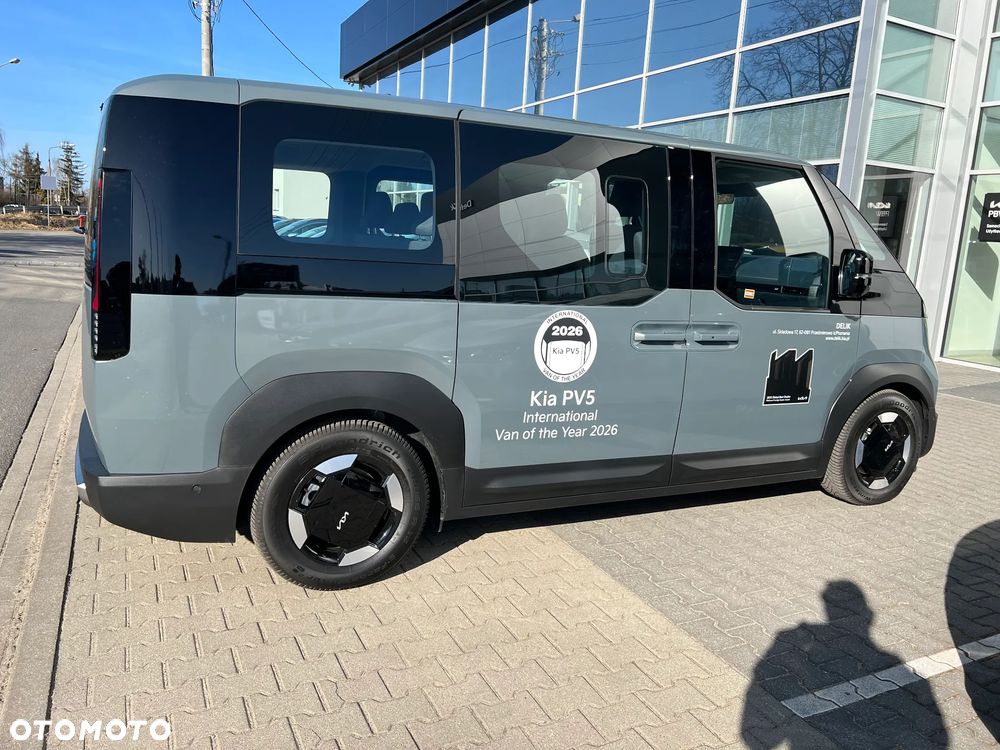 Kia PV5 - 14