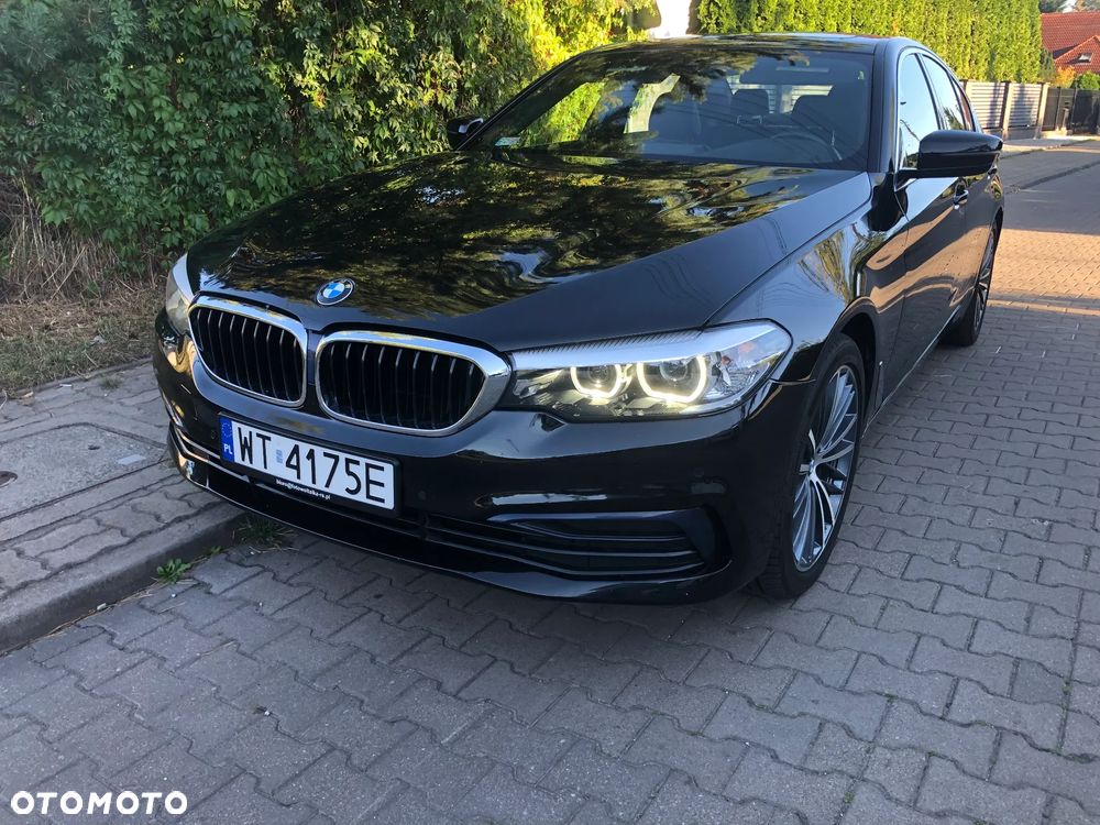 BMW Seria 5 530i xDrive Sport Line - 1
