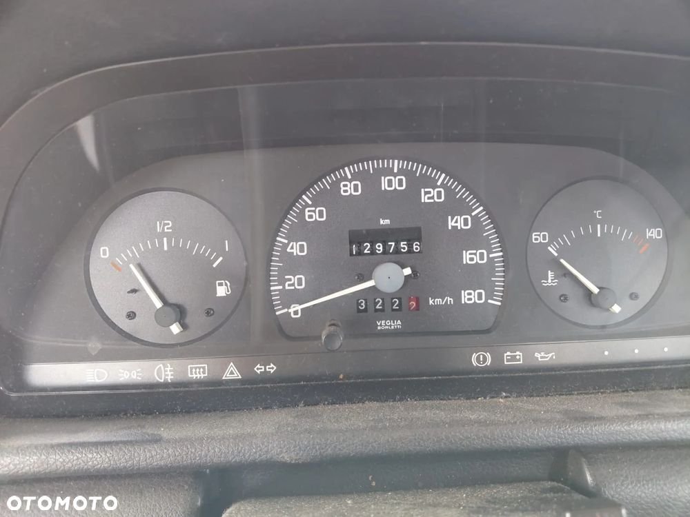 Fiat Uno 1.0 Fire - 6