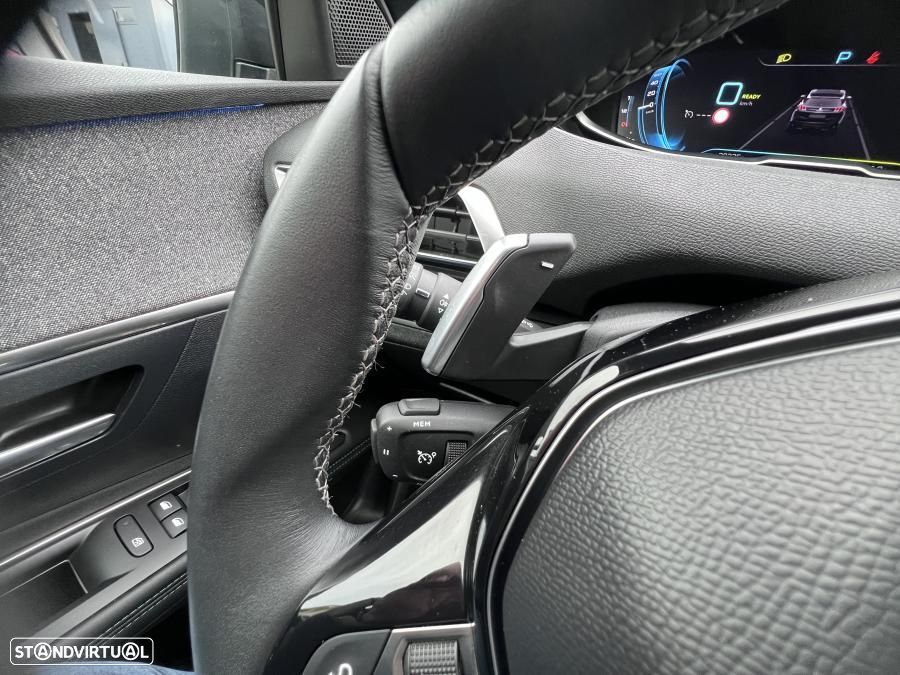 Peugeot 3008 1.6 Hybrid Allure Pack e-EAT8 - 27