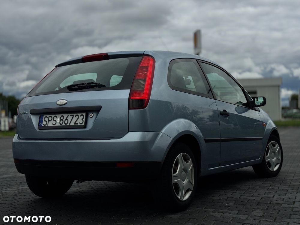 Ford Fiesta 1.3 Ambiente - 6