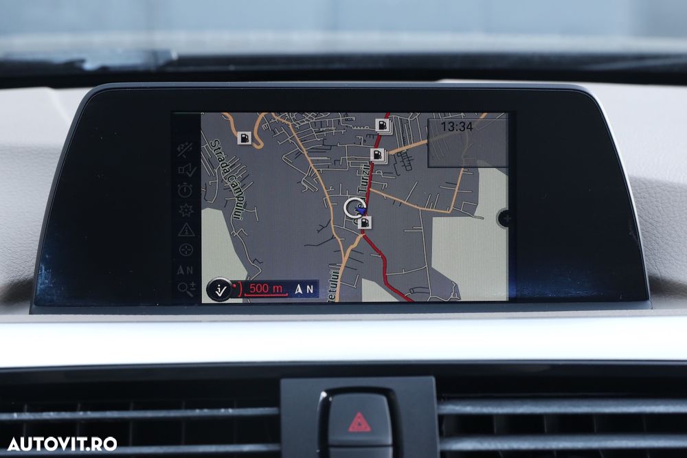 BMW Seria 3 320d Touring Aut. Modern Line - 12