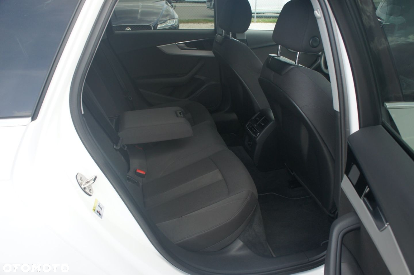 Audi A4 - 13