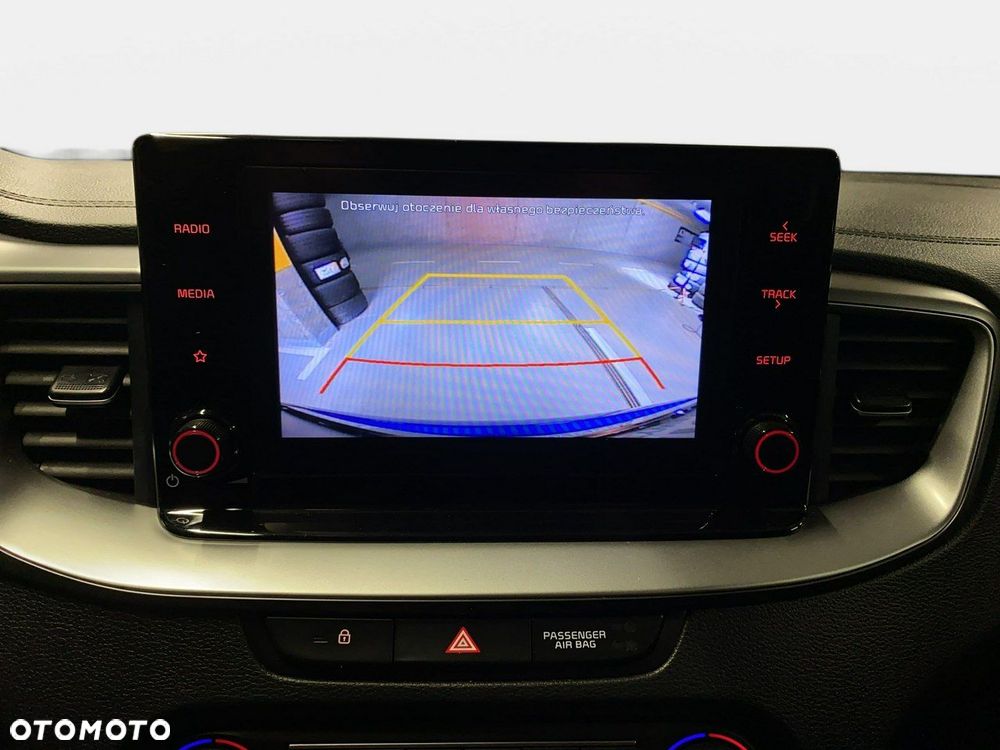 Kia XCeed - 28
