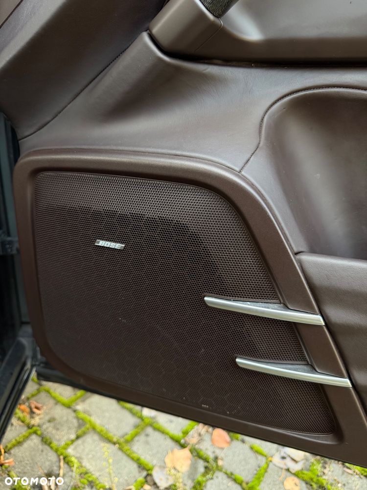 Porsche Cayenne - 14