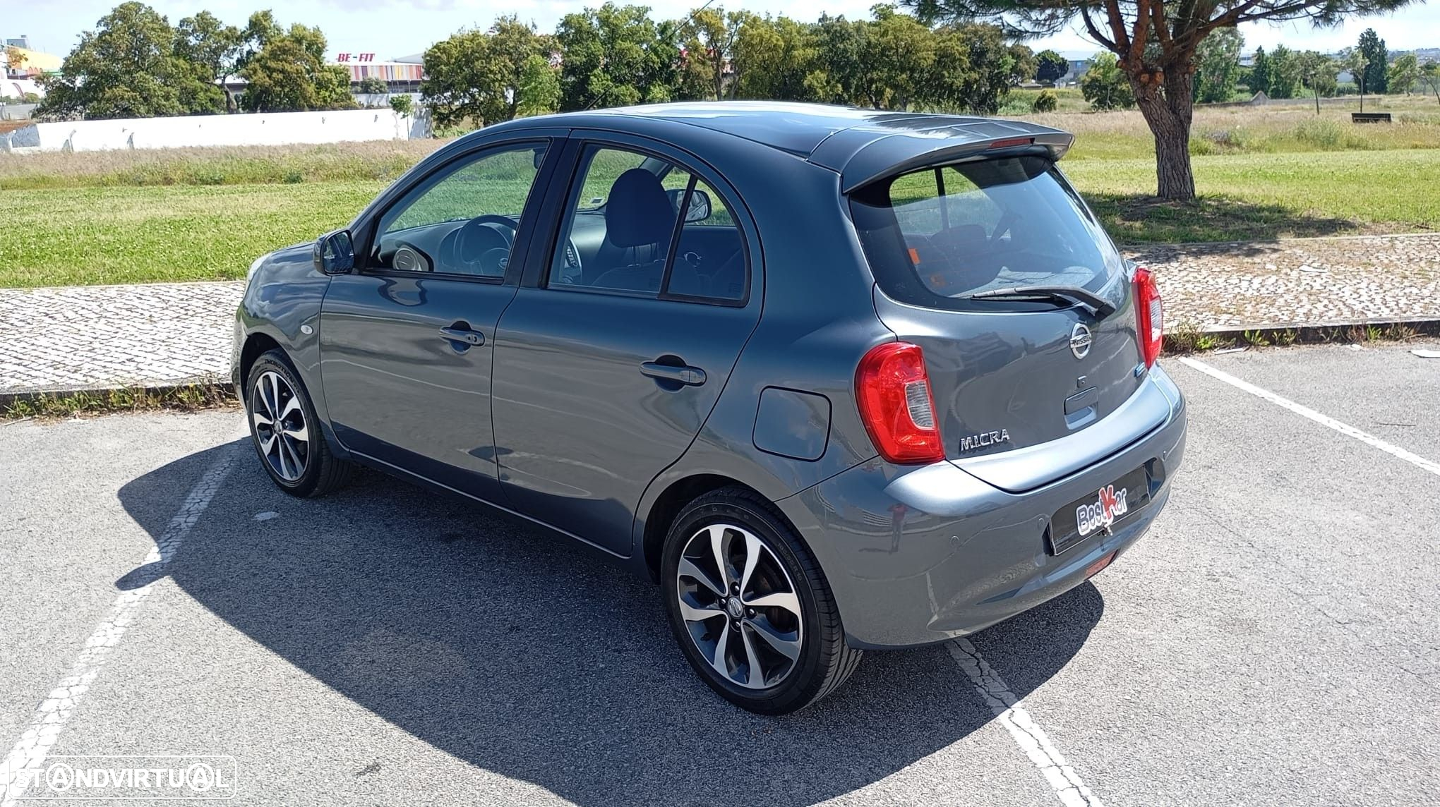 Nissan Micra 1.2 Tekna Premium - 6