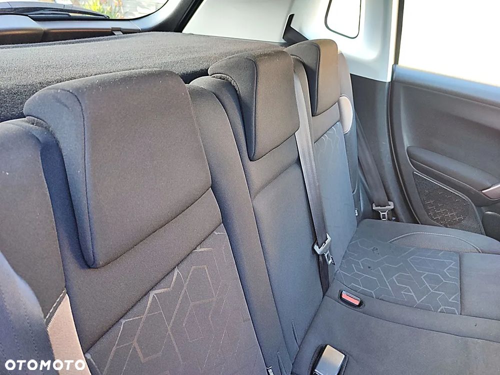 Peugeot 2008 1.2 Pure Tech Active - 23