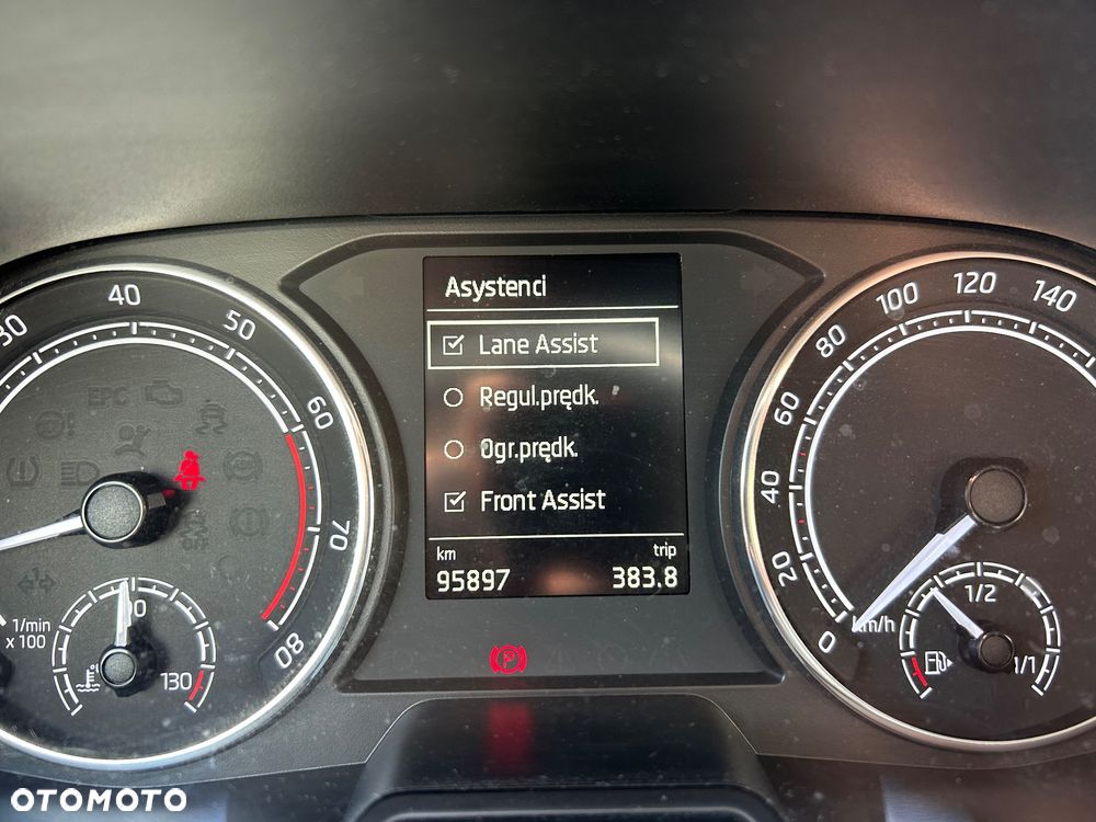 Skoda Fabia - 19