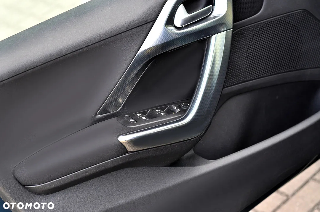 Peugeot 2008 1.2 Pure Tech GPF Allure S&S - 5