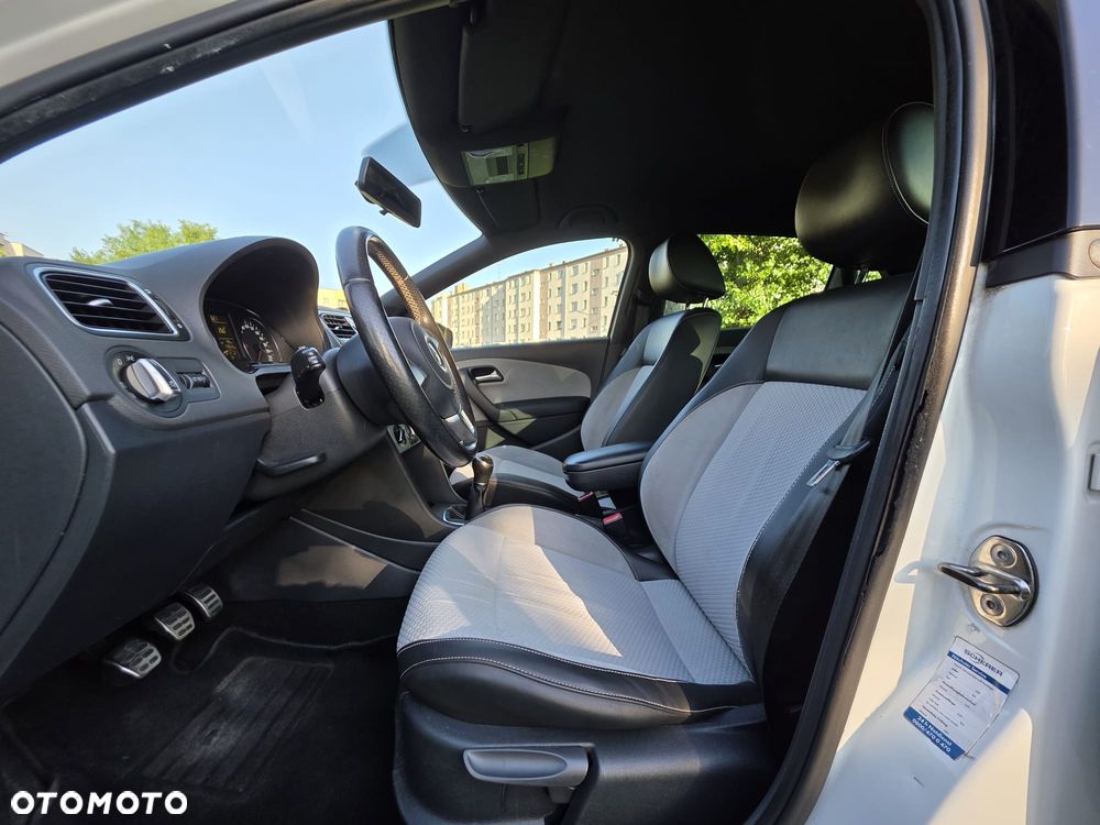 Volkswagen Polo Cross - 13