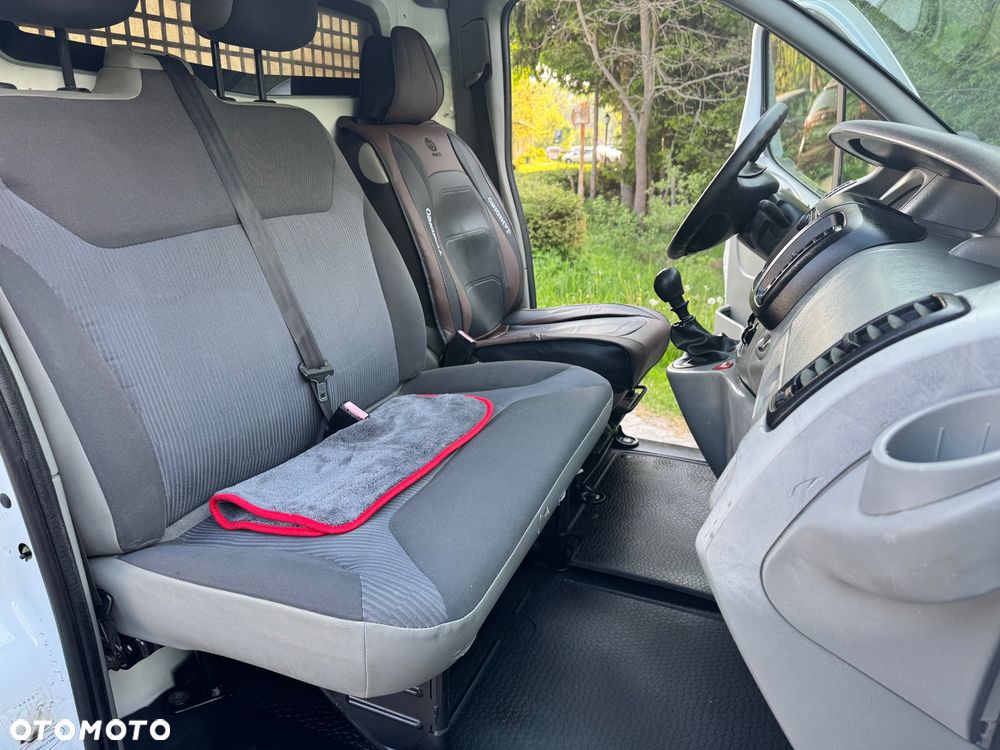 Opel Vivaro - 21