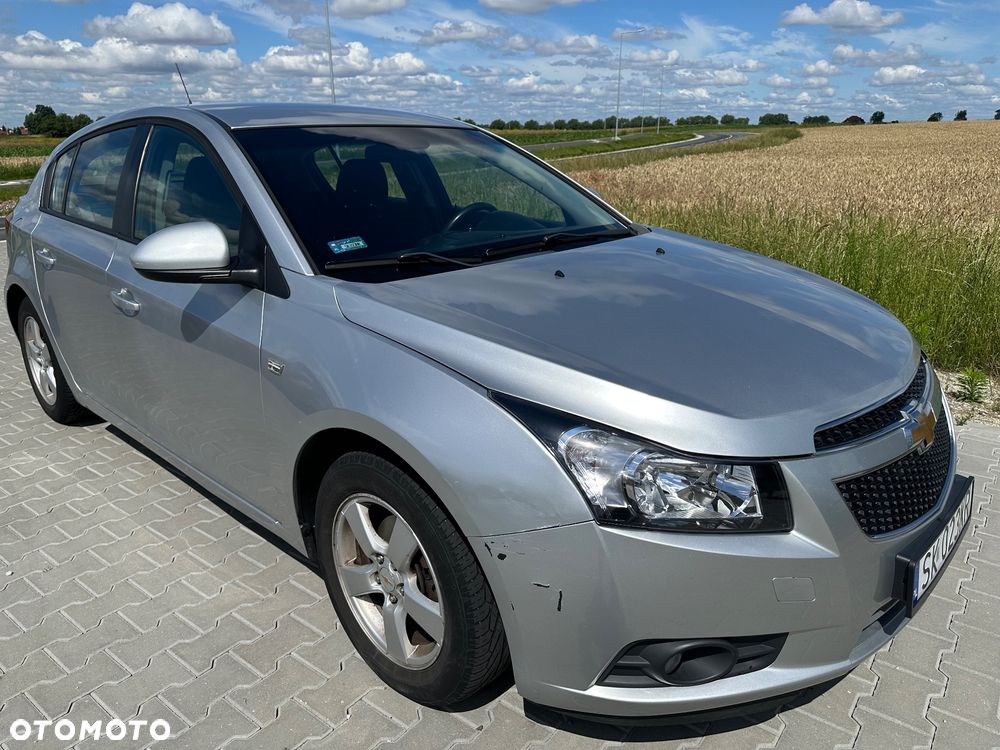 Chevrolet Cruze 1.8 LT - 2