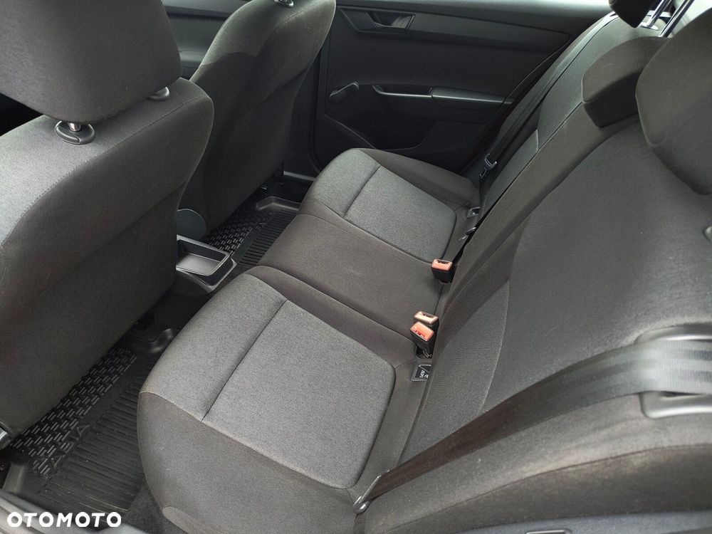 Skoda Fabia 1.0 Active - 12