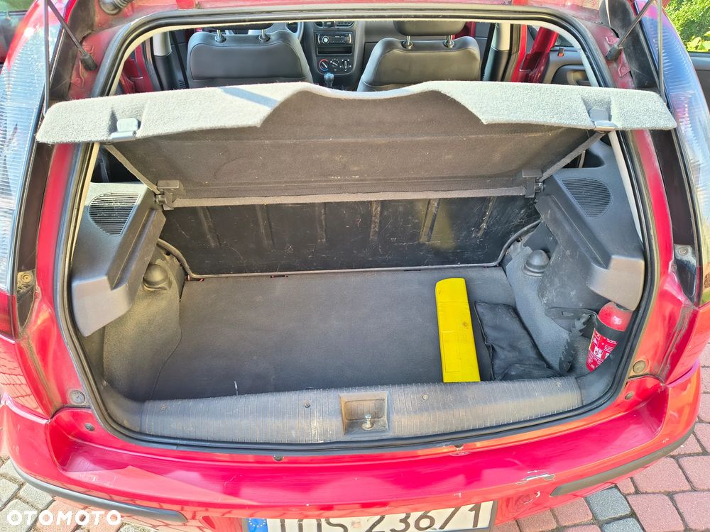 Opel Corsa 1.0 12V Essentia - 15