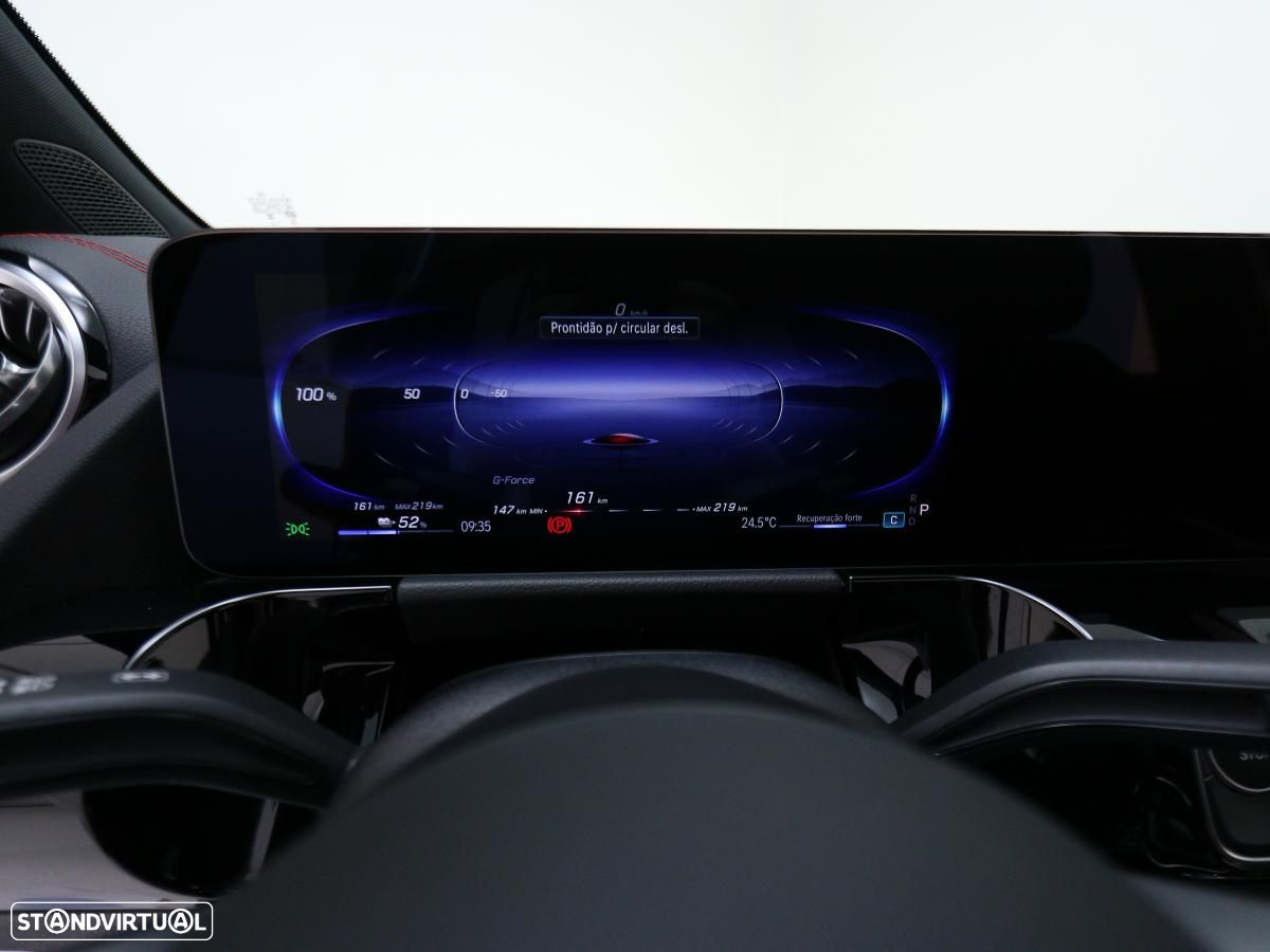 Mercedes-Benz EQA 300 4Matic AMG Line - 25