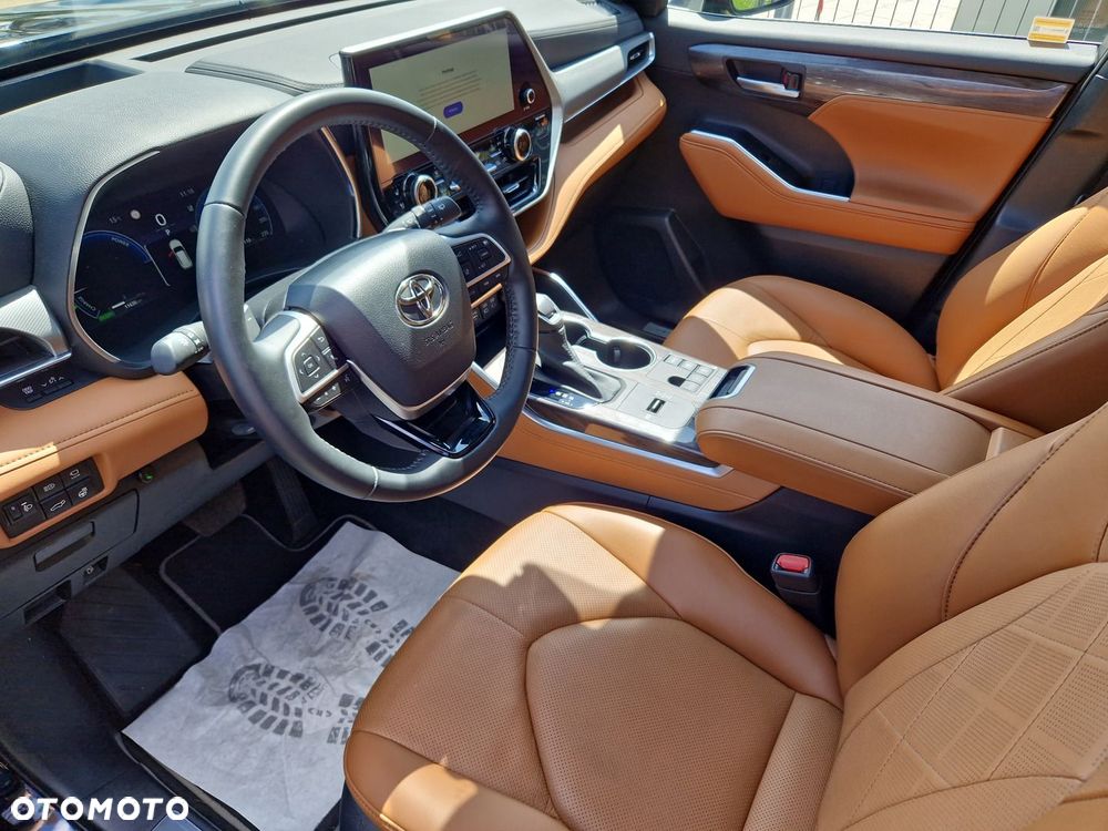 Toyota Highlander - 9