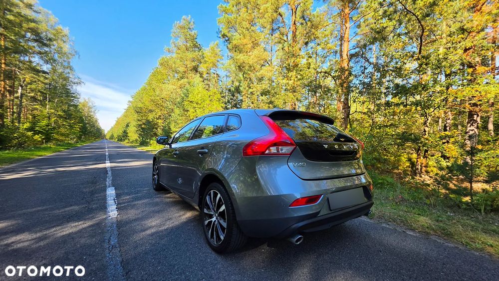 Volvo V40 D2 Drive-E SCR Momentum - 28