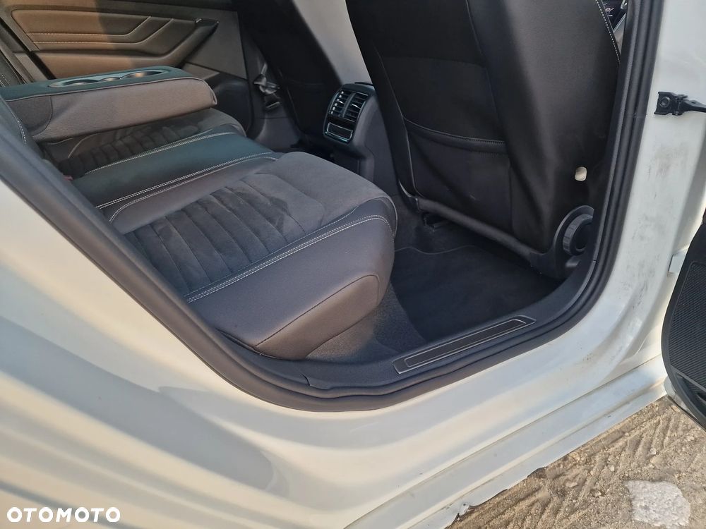 Volkswagen Passat Variant 1.4 TSI Plug-In-Hybrid DSG GTE - 34