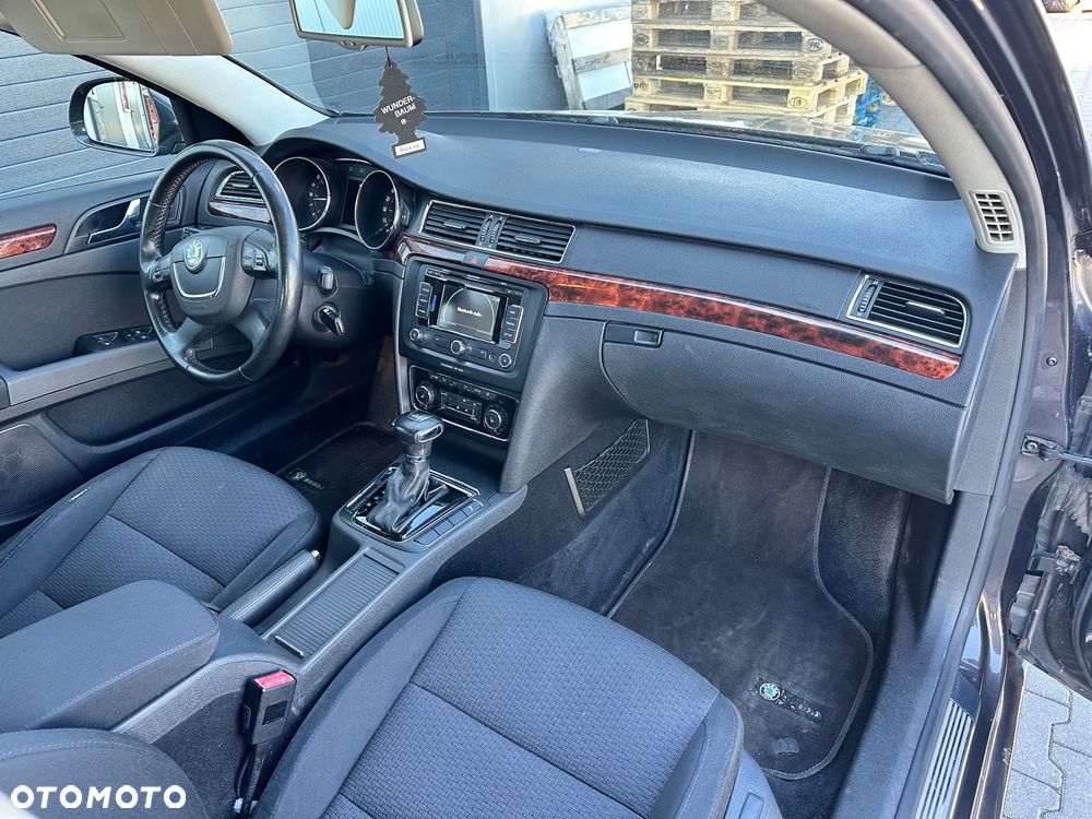 Skoda Superb - 14