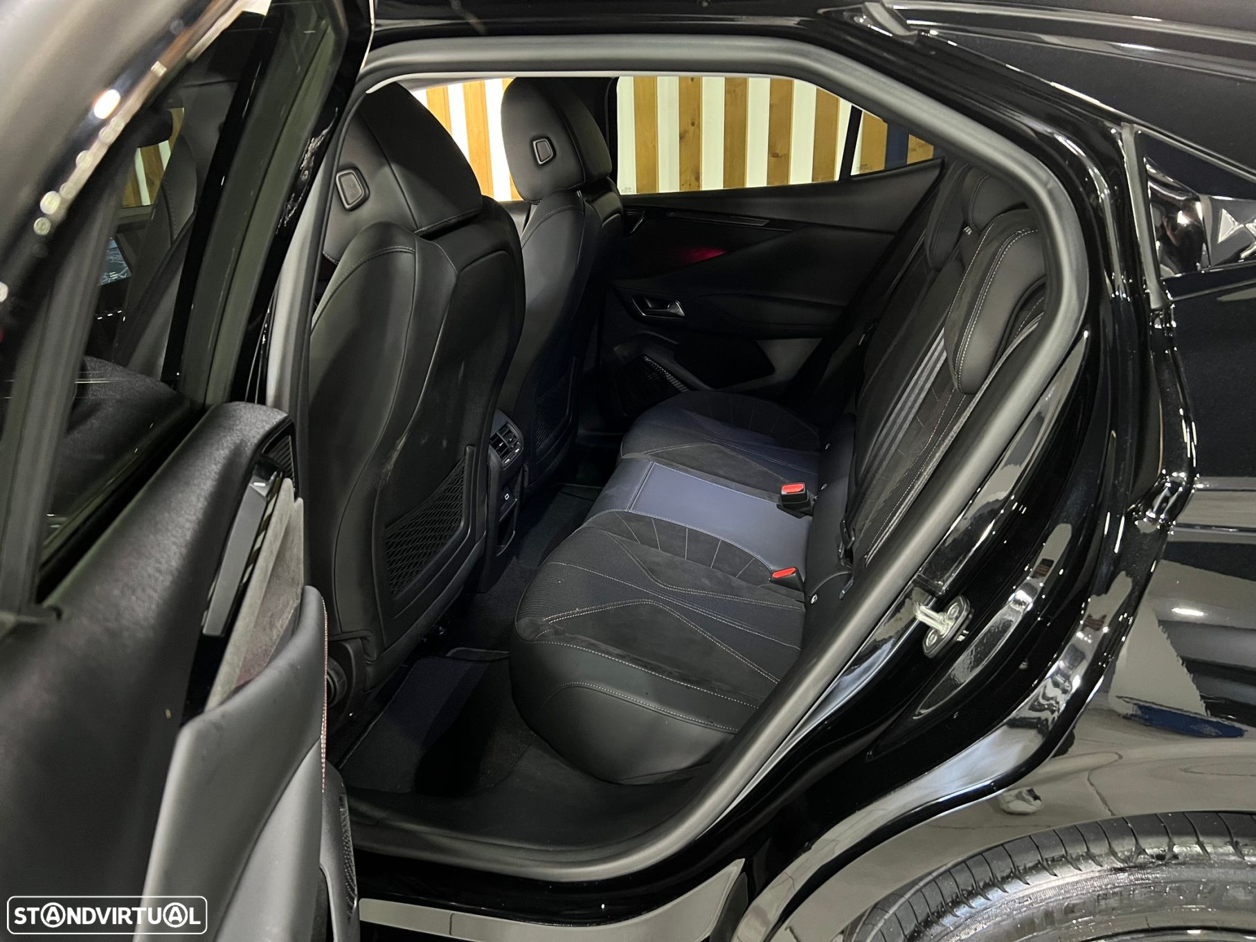 DS DS4 4 1.2 PureTech Performance Line EAT8 - 15