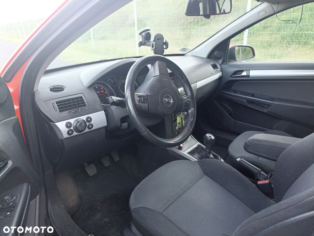 Opel Astra - 8