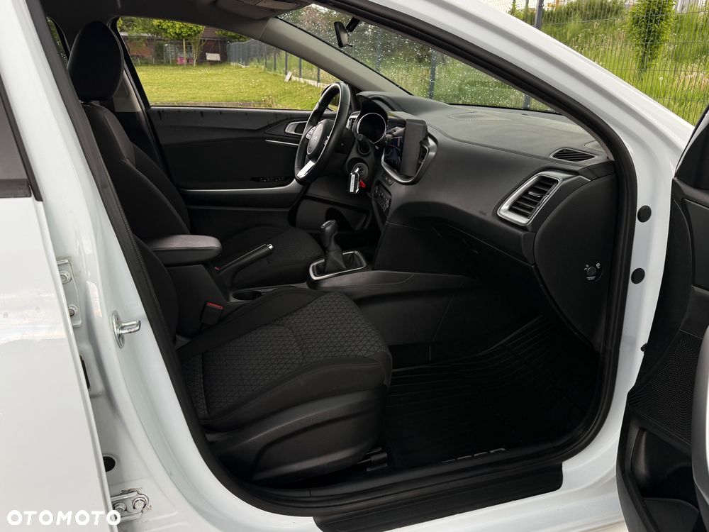 Kia Ceed 1.5 T-GDI S - 15
