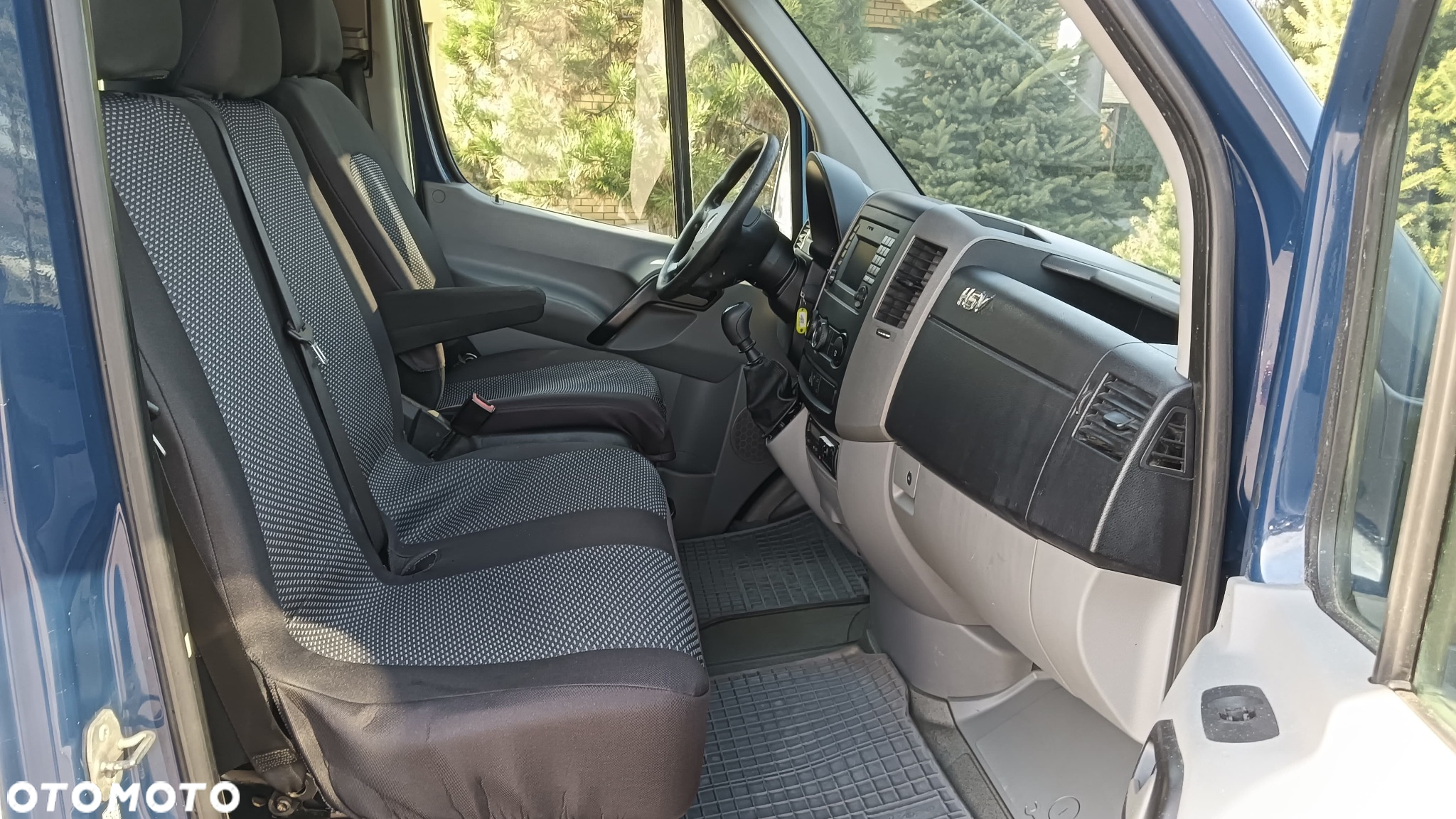 Mercedes-Benz Sprinter - 10