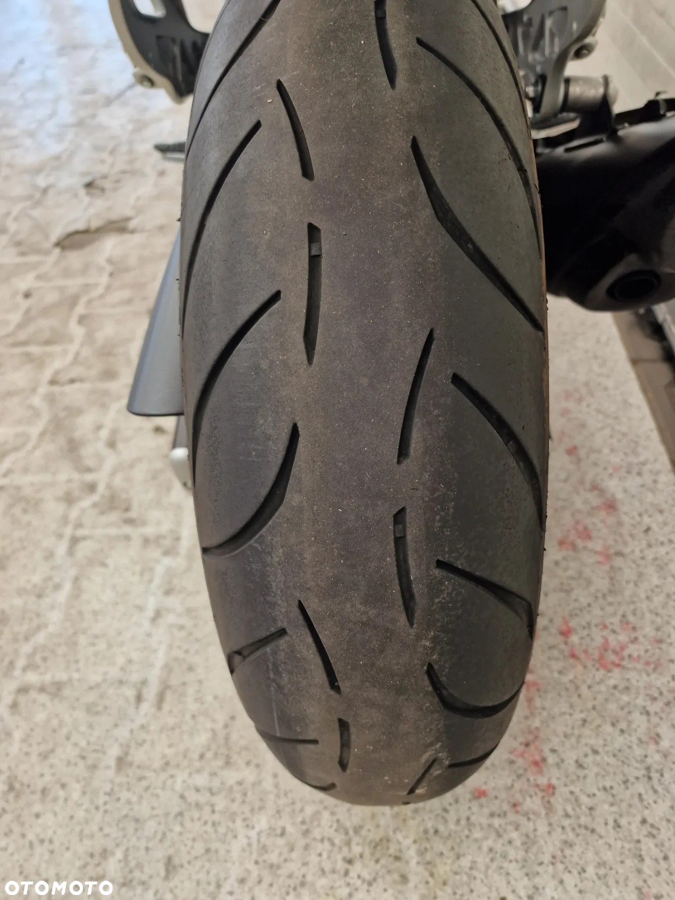 Suzuki Gladius - 10