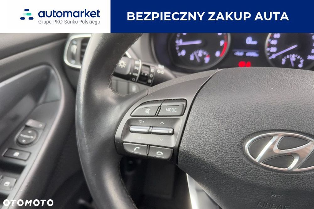 Hyundai i30 1.5 DPI Classic + - 15