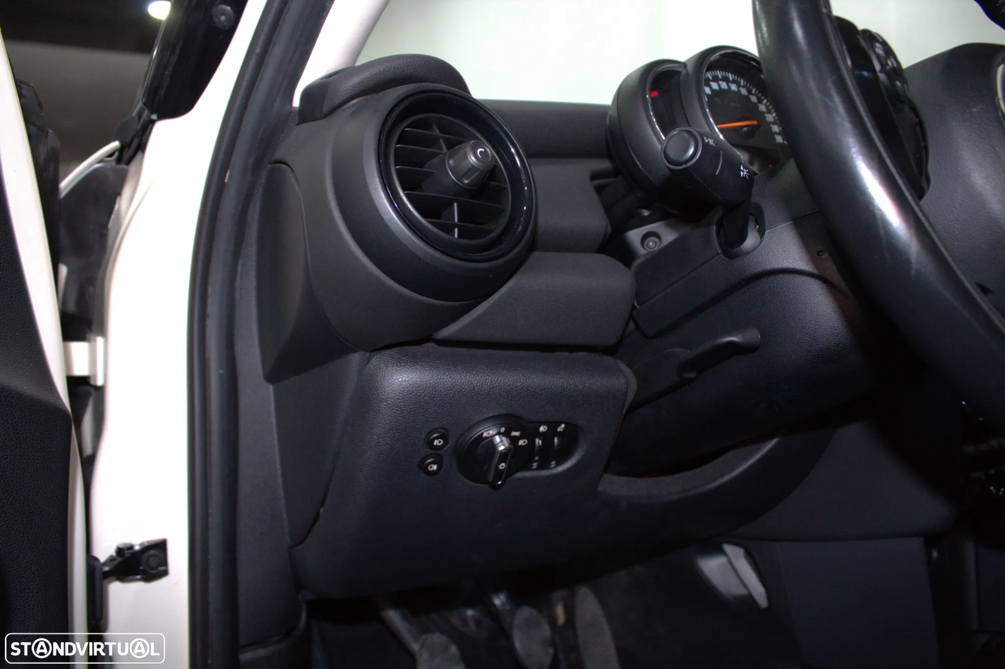 MINI 5 Portas One - 6