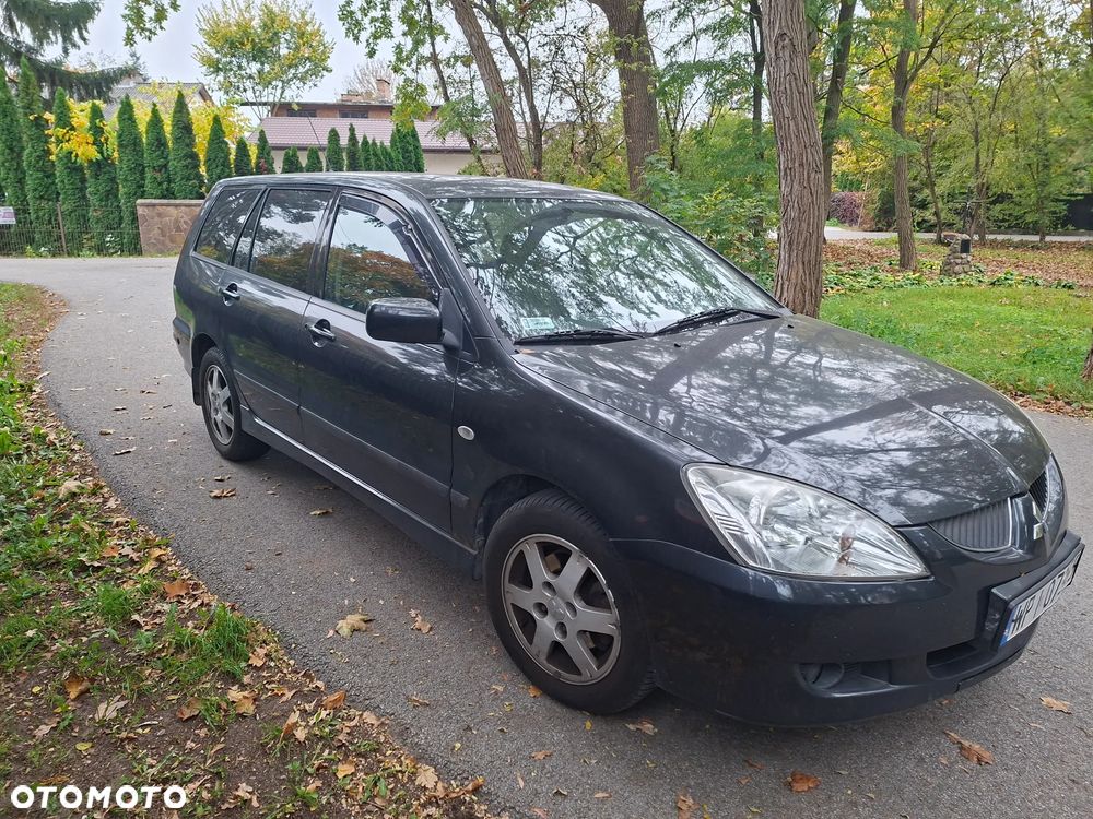 Mitsubishi Lancer 2004 photo 2