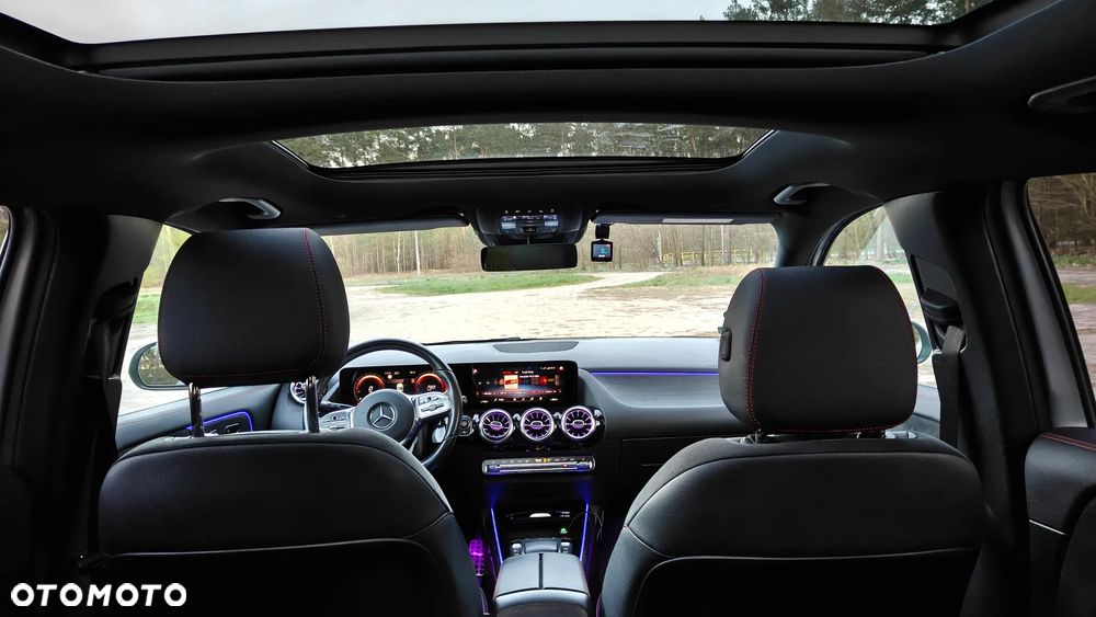 Mercedes-Benz GLA 200 AMG Line - 35