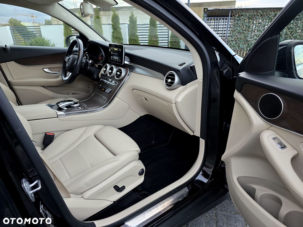 Mercedes-Benz GLC Coupe 250 4-Matic - 7