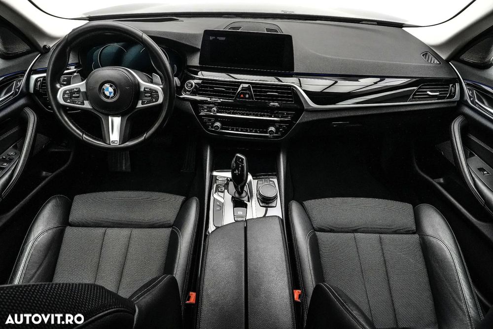 BMW Seria 5 520d xDrive AT - 8
