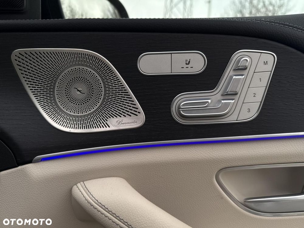 Mercedes-Benz GLE - 24