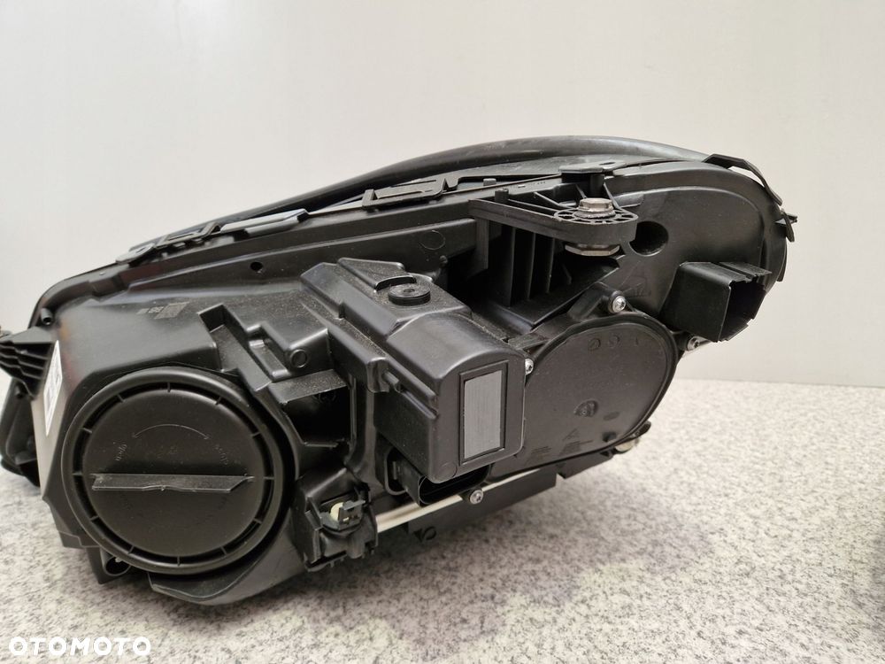 MERCEDES E W212 LIFT LAMPY PRZEDNIE LEWA PRAWA LAMPA - 11